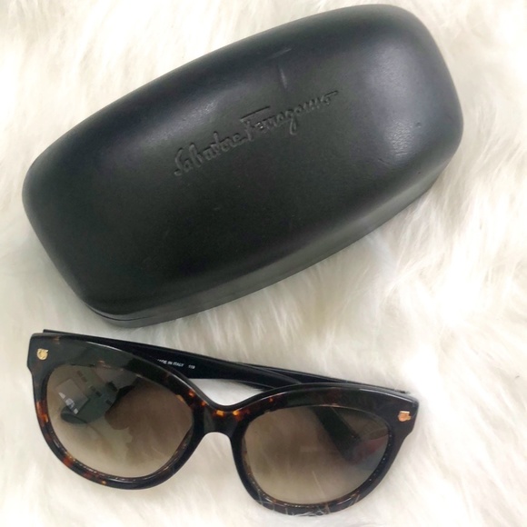 Salvatore Ferragamo, Women's Brown No-RX Sunglass - Picture 8 of 9